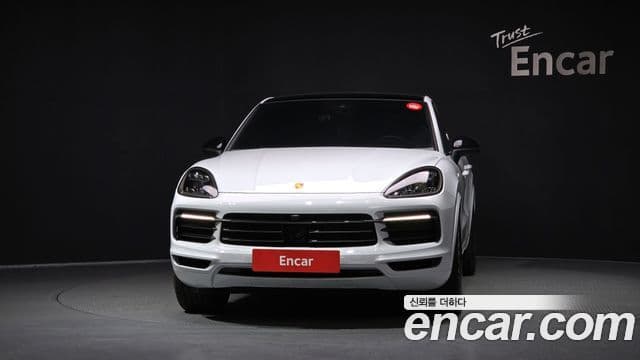 Porsche Cayenne 2022 — Şəkil 17/20