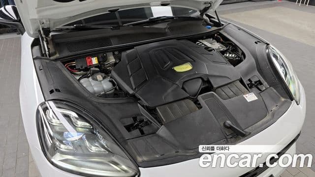 Porsche Cayenne 2022 — Şəkil 13/20