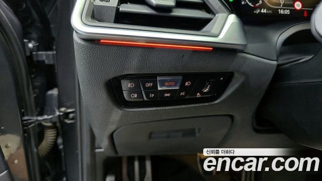 BMW 3 Series 2020 — Фото 13/20