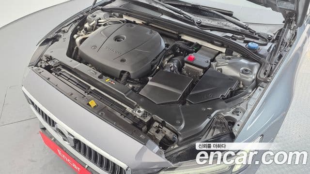 Volvo S60 2019 — Şəkil 6/20