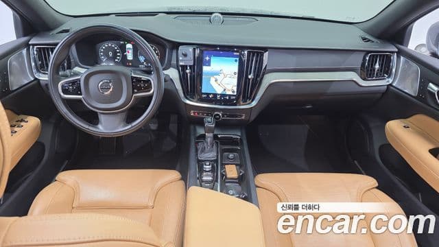 Volvo S60 2019 — Şəkil 7/20