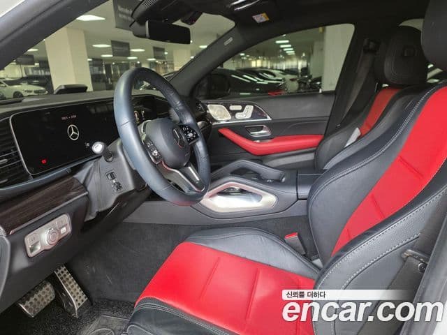 Mercedes-Benz GLE-Class 2023 — Photo 15/17
