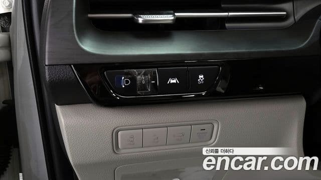 Kia Carnival 2020 — Şəkil 16/20