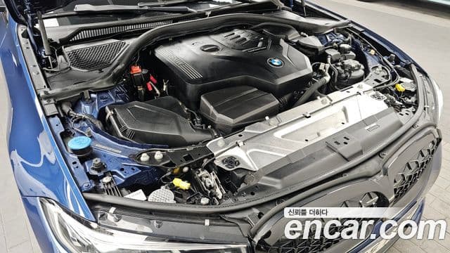 BMW 3 Series 2022 — ფოტო 5/20