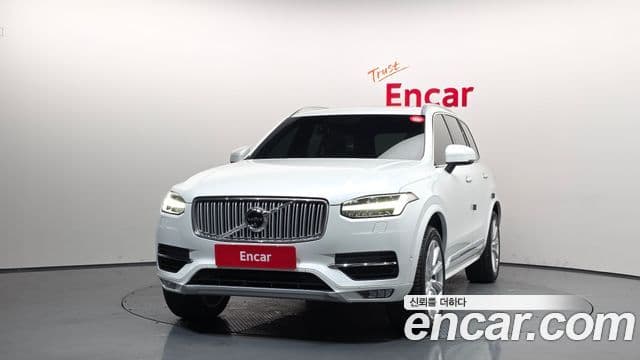 Volvo XC90 2018 — ფოტო 3/20