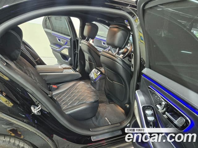 Mercedes-Benz S-Class 2022 — ფოტო 13/20