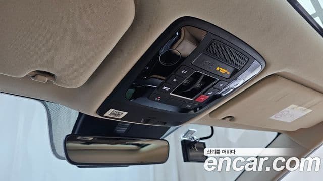 Kia Carnival 2021 — Şəkil 17/20