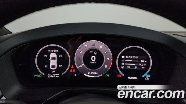 Porsche Panamera 2024 — ფოტო 7/20
