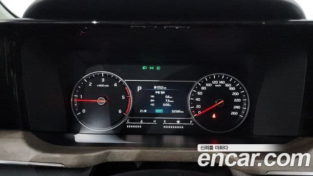 Kia Sorento 2021 — Фото 8/20
