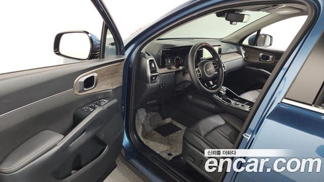 Kia Sorento 2021 — Фото 10/20