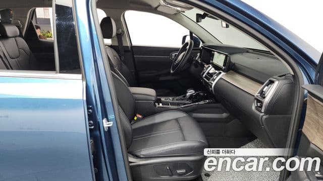 Kia Sorento 2021 — Фото 11/20