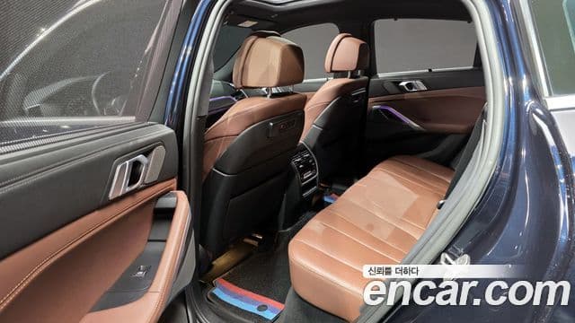 BMW X6 2021 — ფოტო 12/20