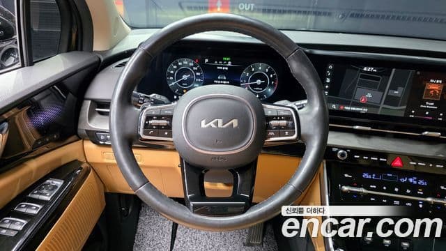 Kia Carnival 2023 — Şəkil 13/20