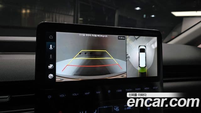 Hyundai Staria 2021 — Фото 15/20