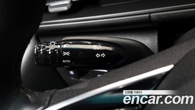 Hyundai Staria 2021 — Фото 18/20