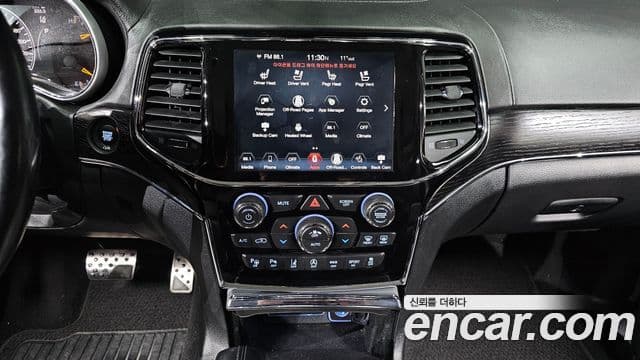 Jeep Grand Cherokee 2020 — Фото 14/20