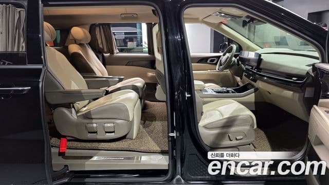 Kia Carnival 2024 — Фото 10/20