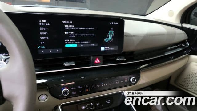 Kia Carnival 2024 — Фото 13/20