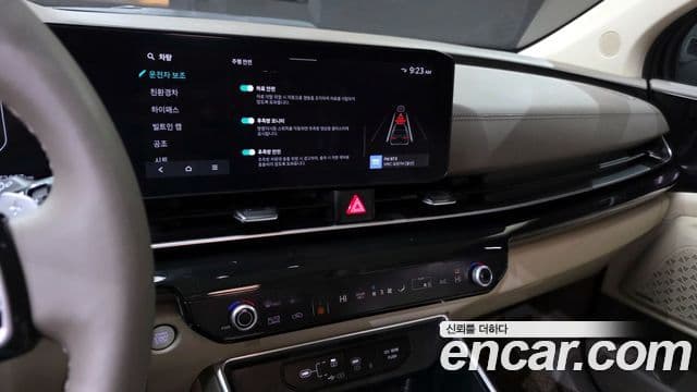 Kia Carnival 2024 — Фото 14/20