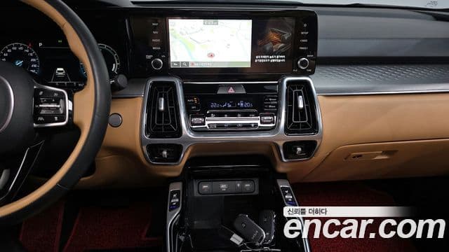 Kia Sorento 2023 — Şəkil 14/20