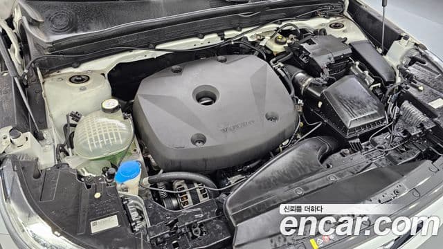 Volvo XC40 2019 — Şəkil 5/20