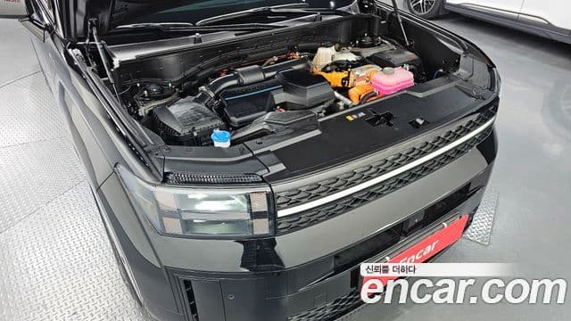 Hyundai Santa Fe 2023 — ფოტო 6/20