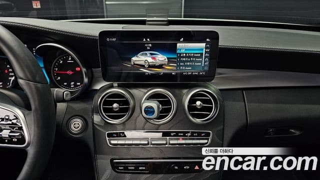 Mercedes-Benz C-Class 2019 — Şəkil 14/20