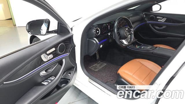 Mercedes-Benz E-Class 2020 — Şəkil 12/20