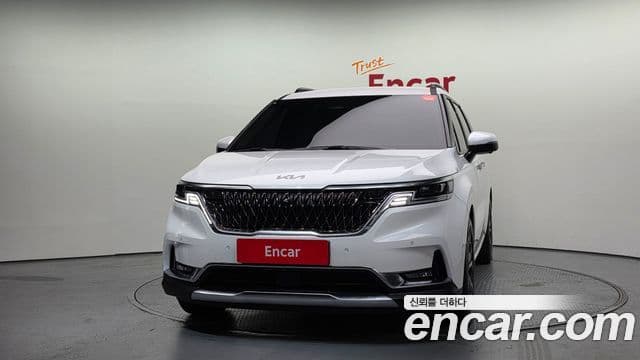 Kia Carnival 2021 — Фото 3/20