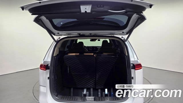 Kia Carnival 2021 — Фото 20/20