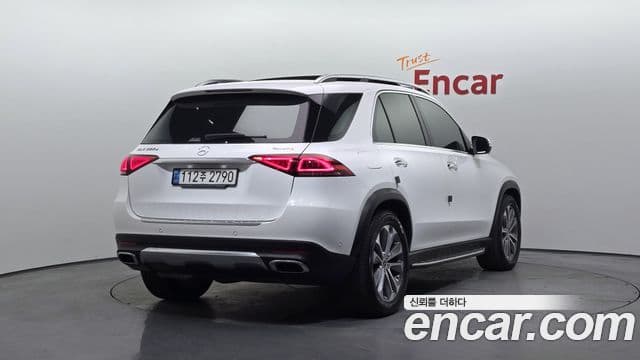 Mercedes-Benz GLE-Class 2022 — Şəkil 1/20