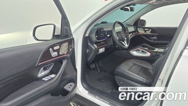 Mercedes-Benz GLE-Class 2022 — Şəkil 8/20