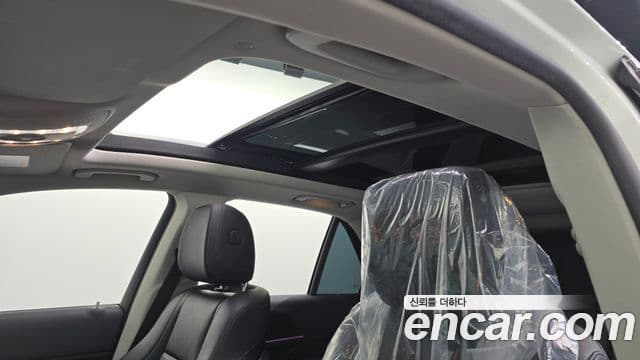 Mercedes-Benz GLE-Class 2022 — Photo 3/20