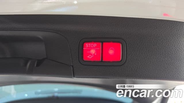 Mercedes-Benz GLE-Class 2022 — ფოტო 19/20