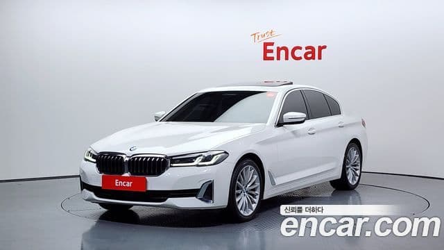 BMW 5 Series 2023 — Şəkil 1/20