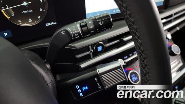 Hyundai Santa Fe 2023 — Şəkil 9/20