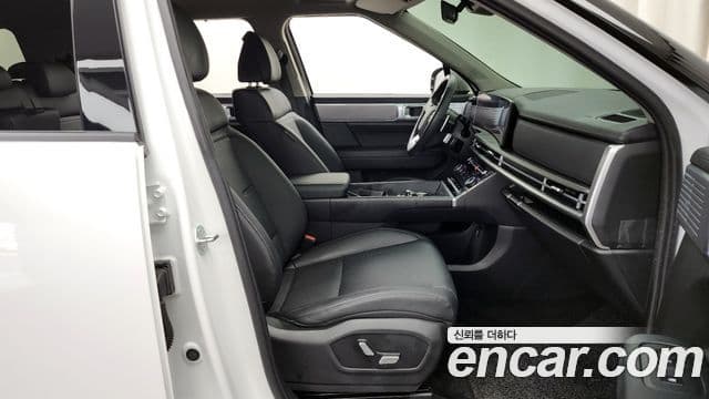 Hyundai Santa Fe 2023 — Şəkil 11/20