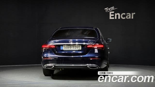 Mercedes-Benz E-Class 2021 — Şəkil 4/20