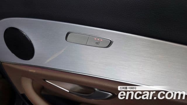 Mercedes-Benz E-Class 2021 — Şəkil 19/20
