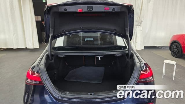 Mercedes-Benz E-Class 2021 — Şəkil 20/20