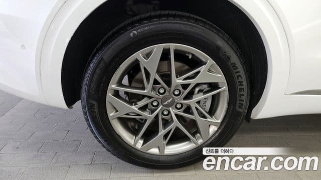 Genesis GV70 2022 — ფოტო 5/20
