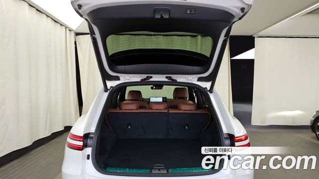 Genesis GV70 2022 — фото 20 из 20