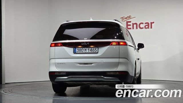 Kia Carnival 2022 — Фото 4/20