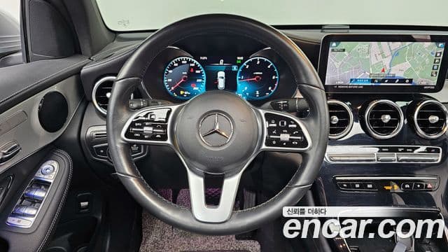 Mercedes-Benz GLC-Class 2022 — ფოტო 13/20