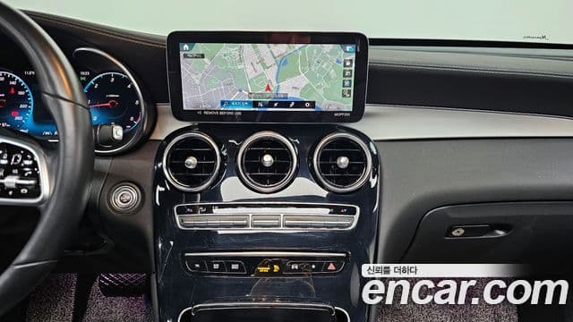 Mercedes-Benz GLC-Class 2022 — ფოტო 19/20