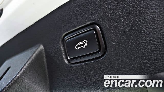 Kia Sportage 2022 — фото 16 из 20