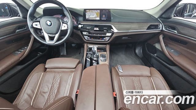 BMW 5 Series 2020 — Şəkil 7/20