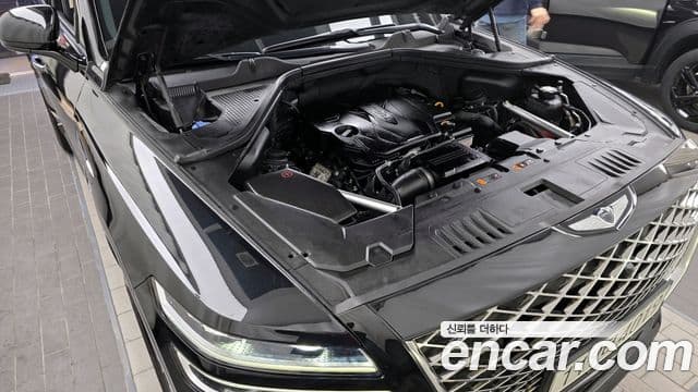 Genesis GV80 2021 — ფოტო 6/20