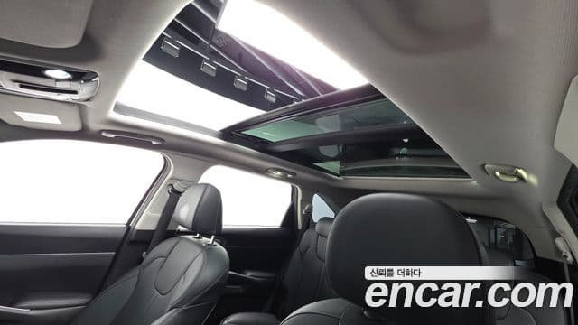 Kia Sorento 2021 — Şəkil 17/20