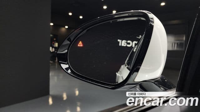Genesis GV70 2023 — ფოტო 10/20